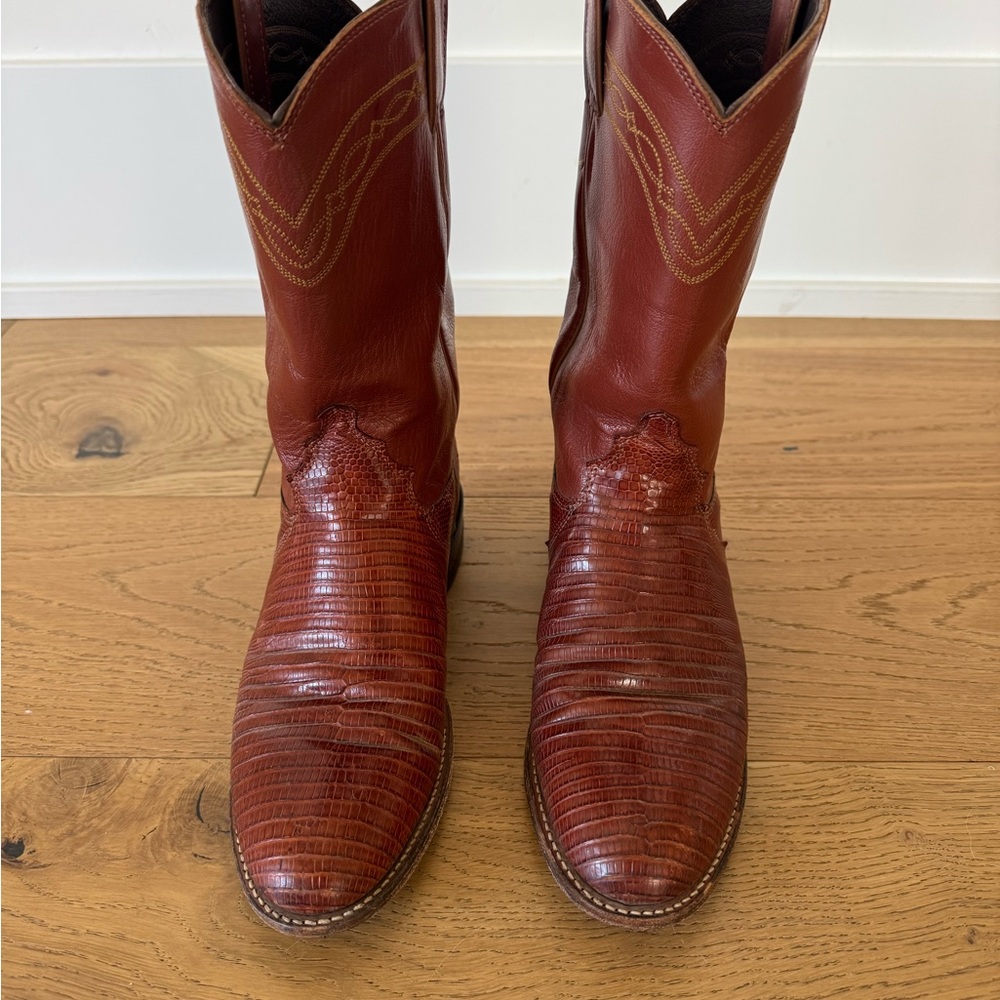 Vintage Women’s Justin Snakeskin Boots Cowboy Boots